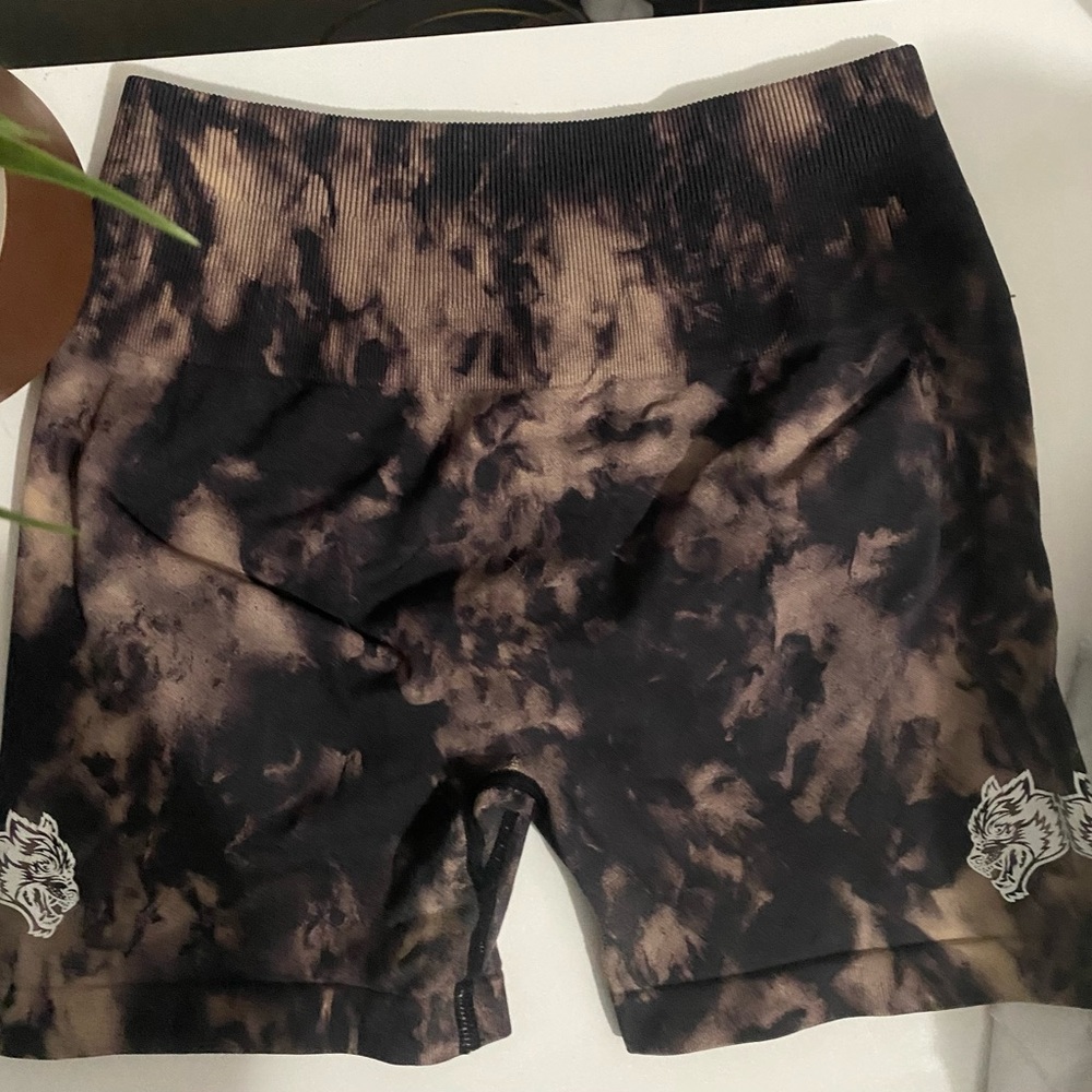 Darc Sport EVERSON Teddy Bear MARBLE Seamless Shorts- size medium